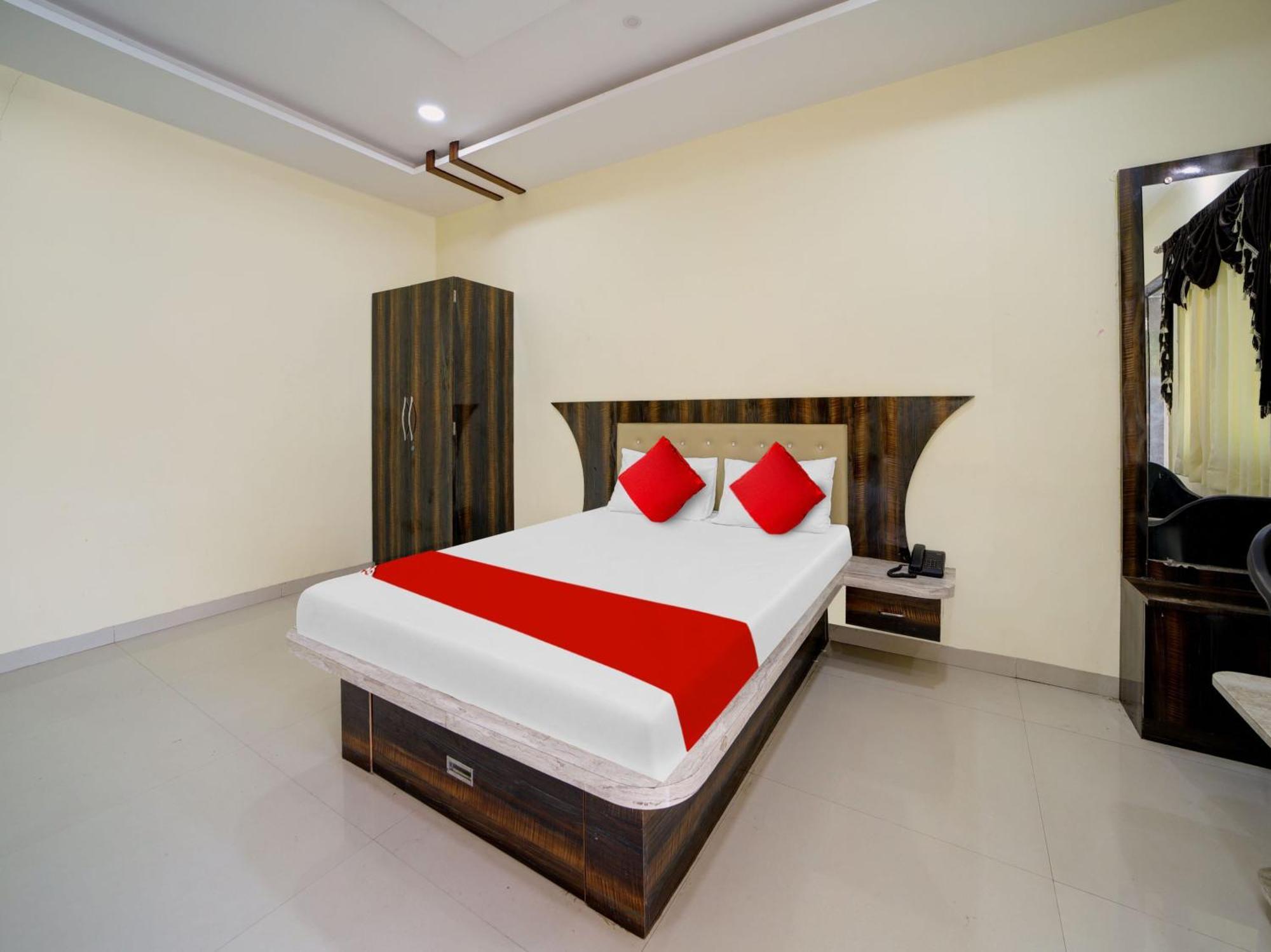 Hotel O Jvs Park Inn Ellora Εξωτερικό φωτογραφία