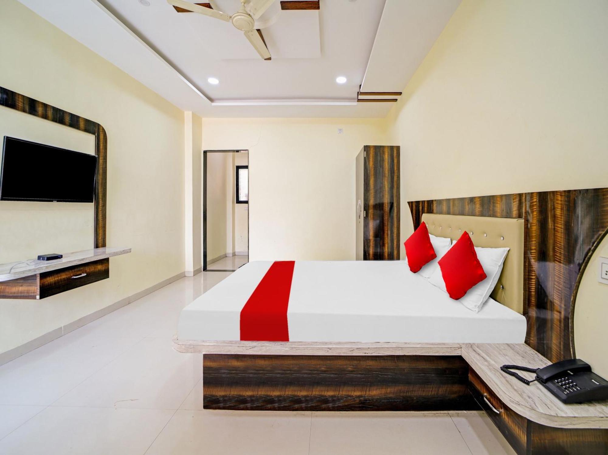 Hotel O Jvs Park Inn Ellora Εξωτερικό φωτογραφία