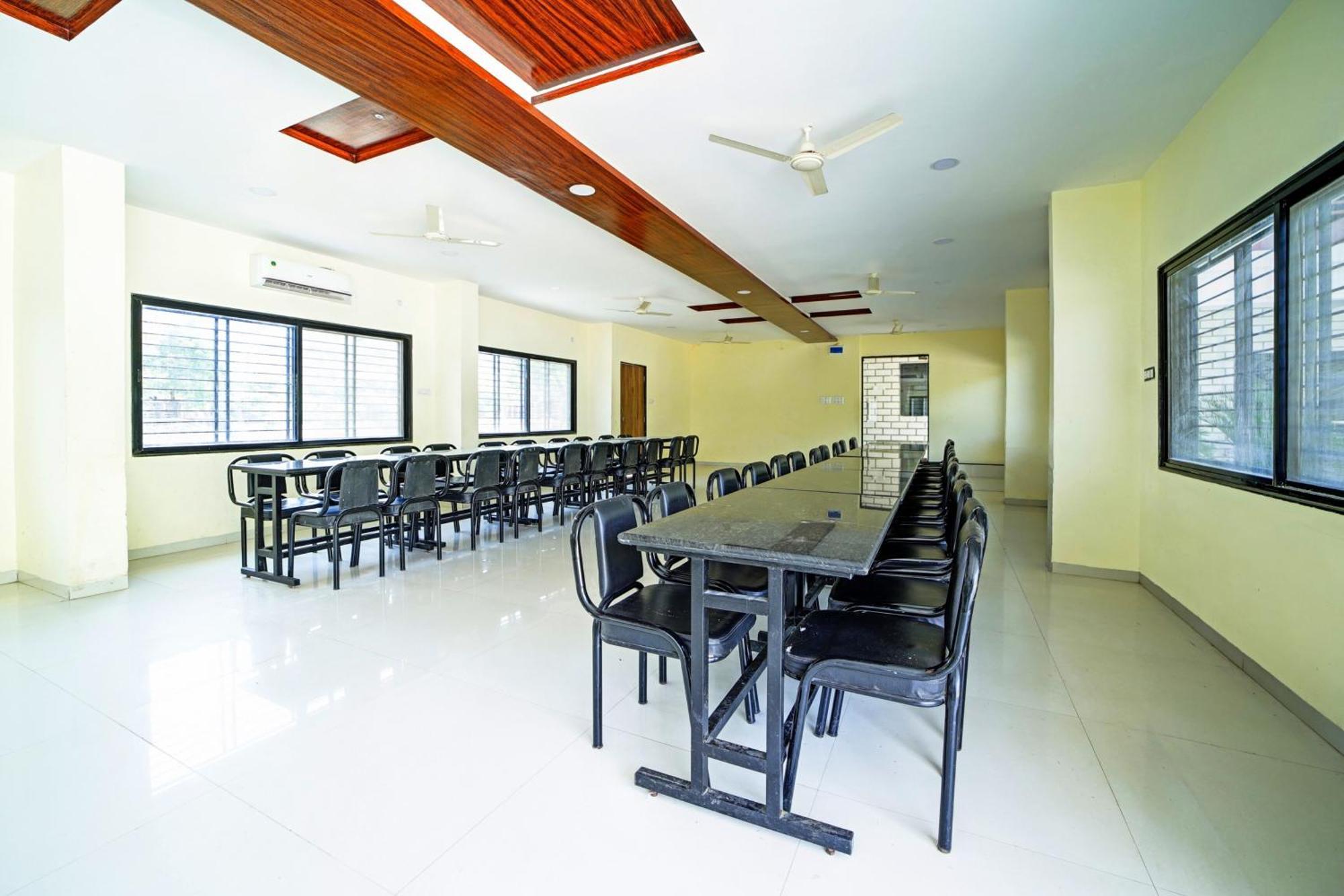 Hotel O Jvs Park Inn Ellora Εξωτερικό φωτογραφία